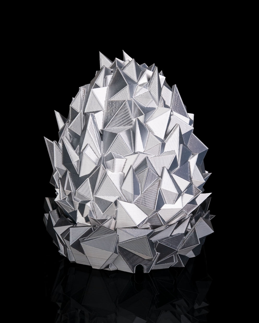 Ironscale table lamp