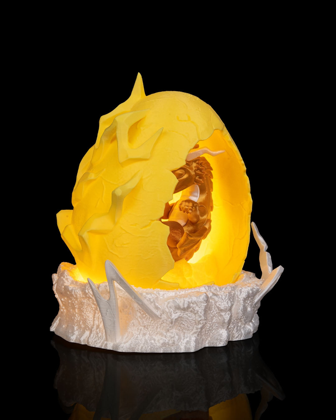 Thunder Bringer table lamp