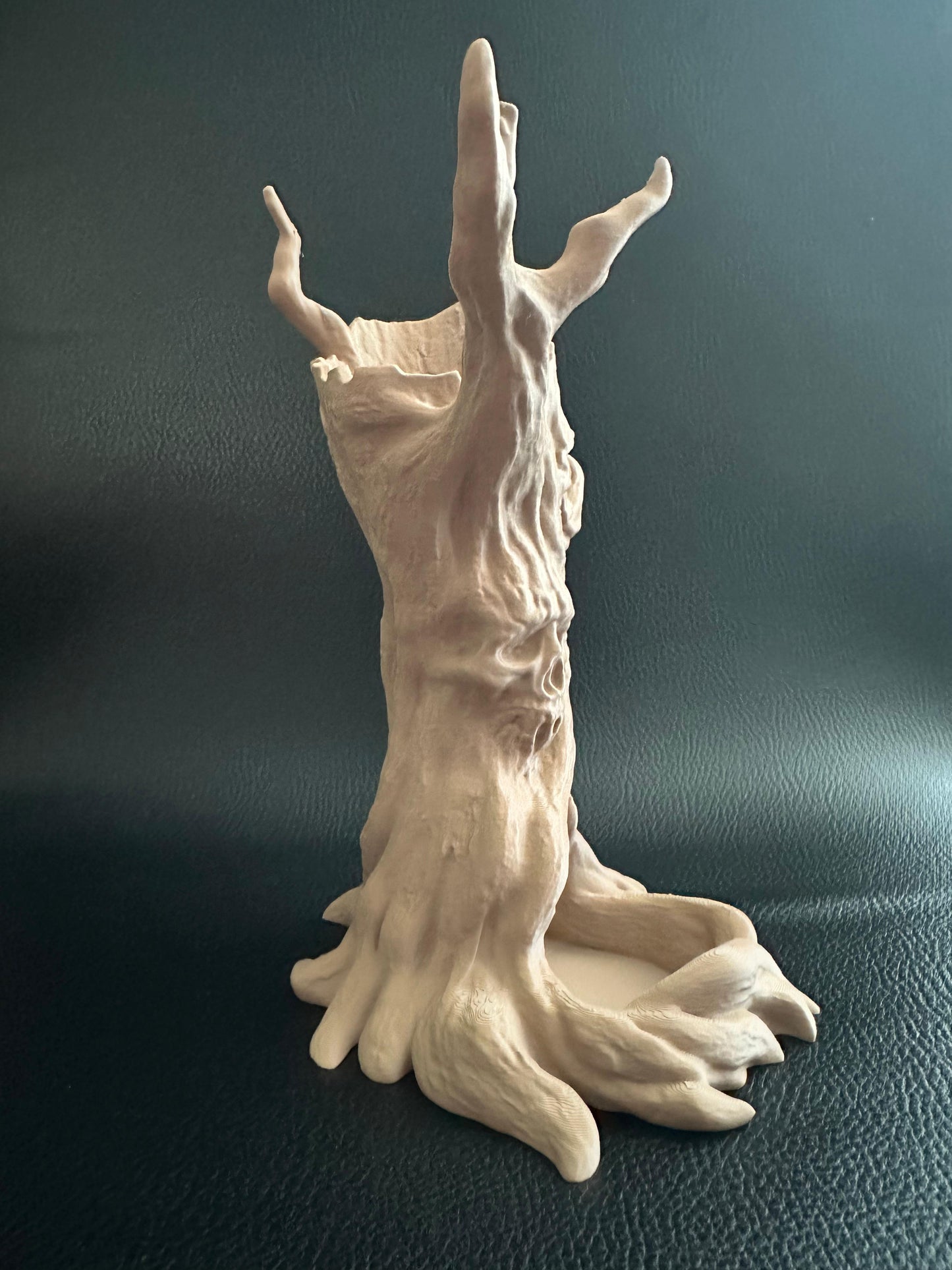 Dreadwood dice tower