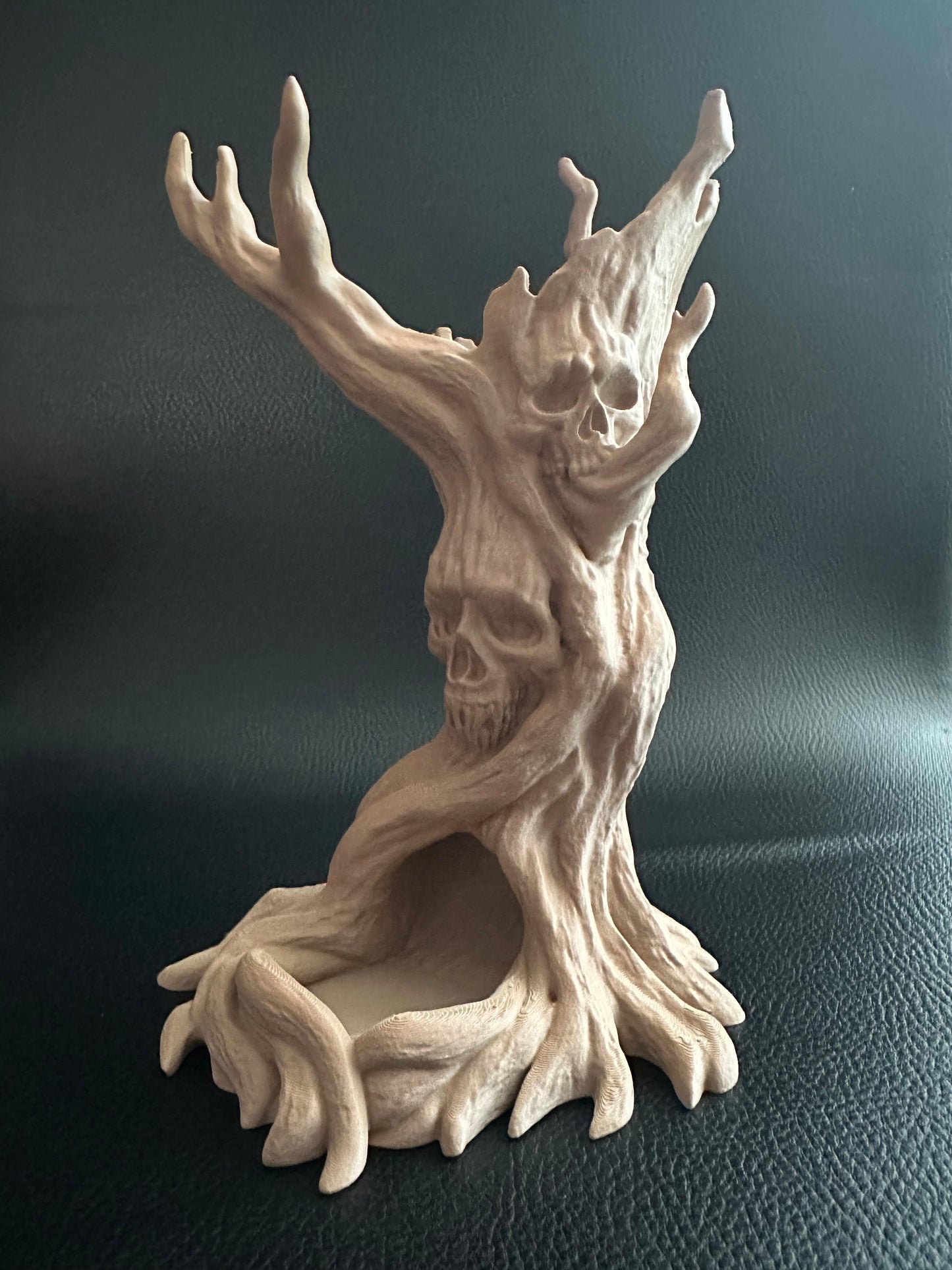 Dreadwood dice tower